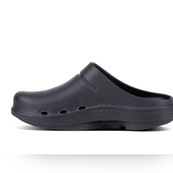 OOFOS OOCLOOG RECOVERY CLOG SIZE: MEN 8 WOMEN 10 BLACK - Picture 5 of 15